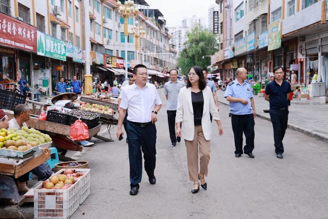 省精神文明办到施秉县调研创建全国文明县城相关工作